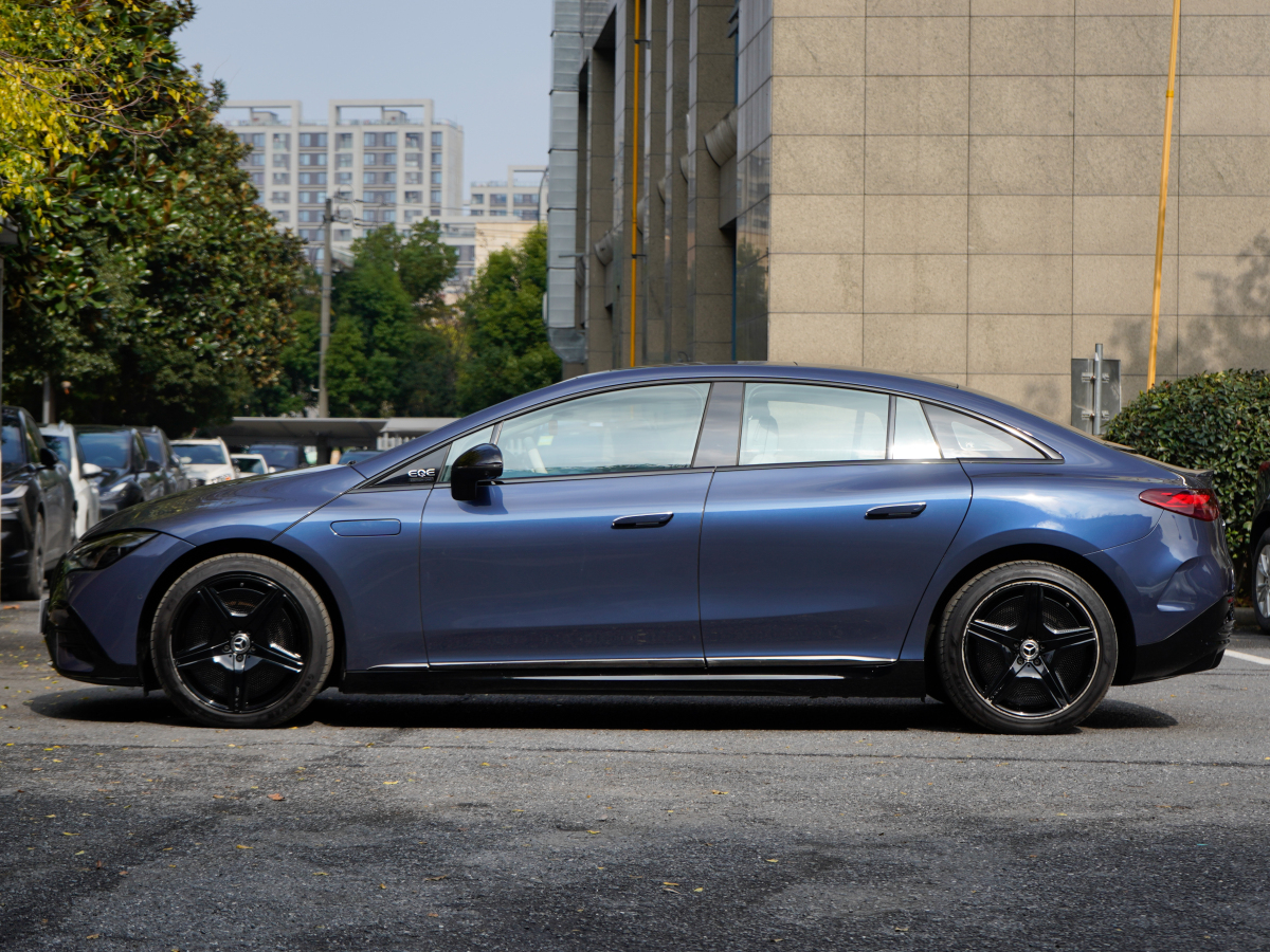 Mercedes-Benz EQE Class 2022 #4 Mercedes-Benz EQE Class 2022 immagine di auto #4