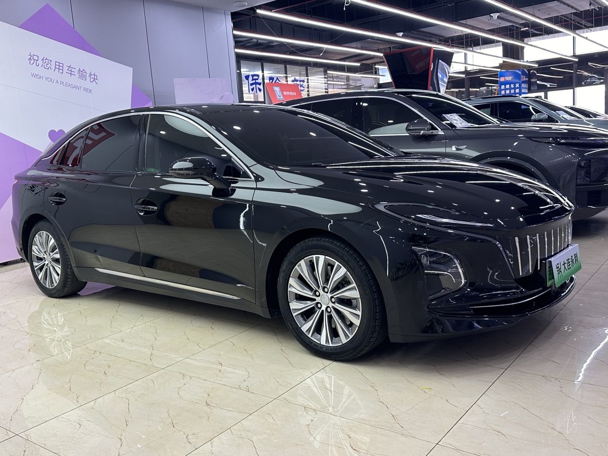 HongQi E-QM5 2024 car image #4