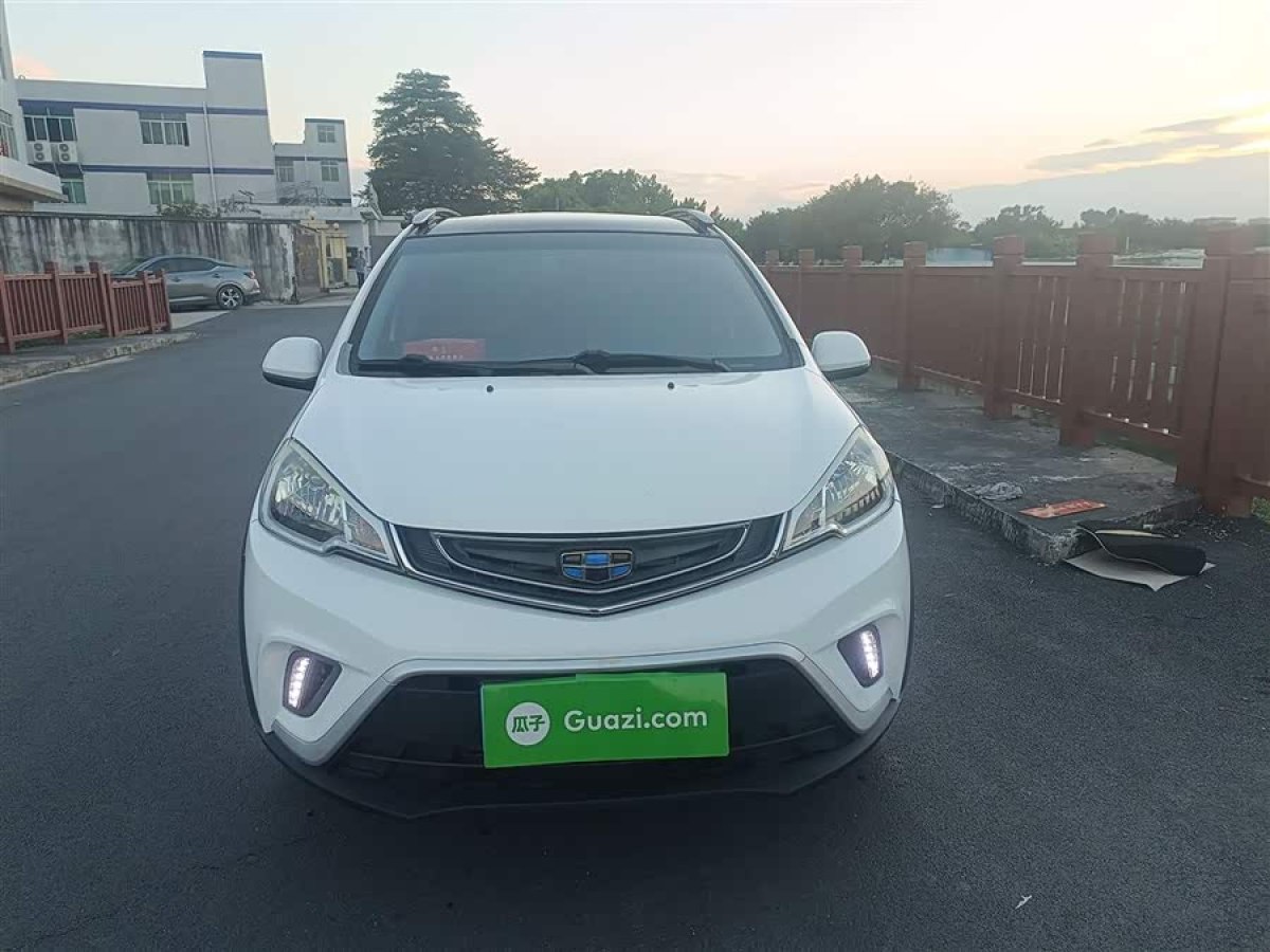 GEELY Vision X1 2018 immagine di auto #4