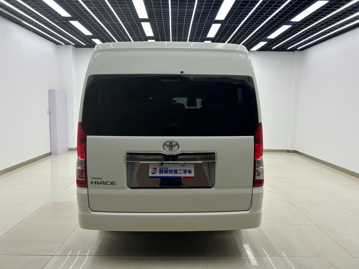 Toyota Hiace 2022 immagine di auto #4