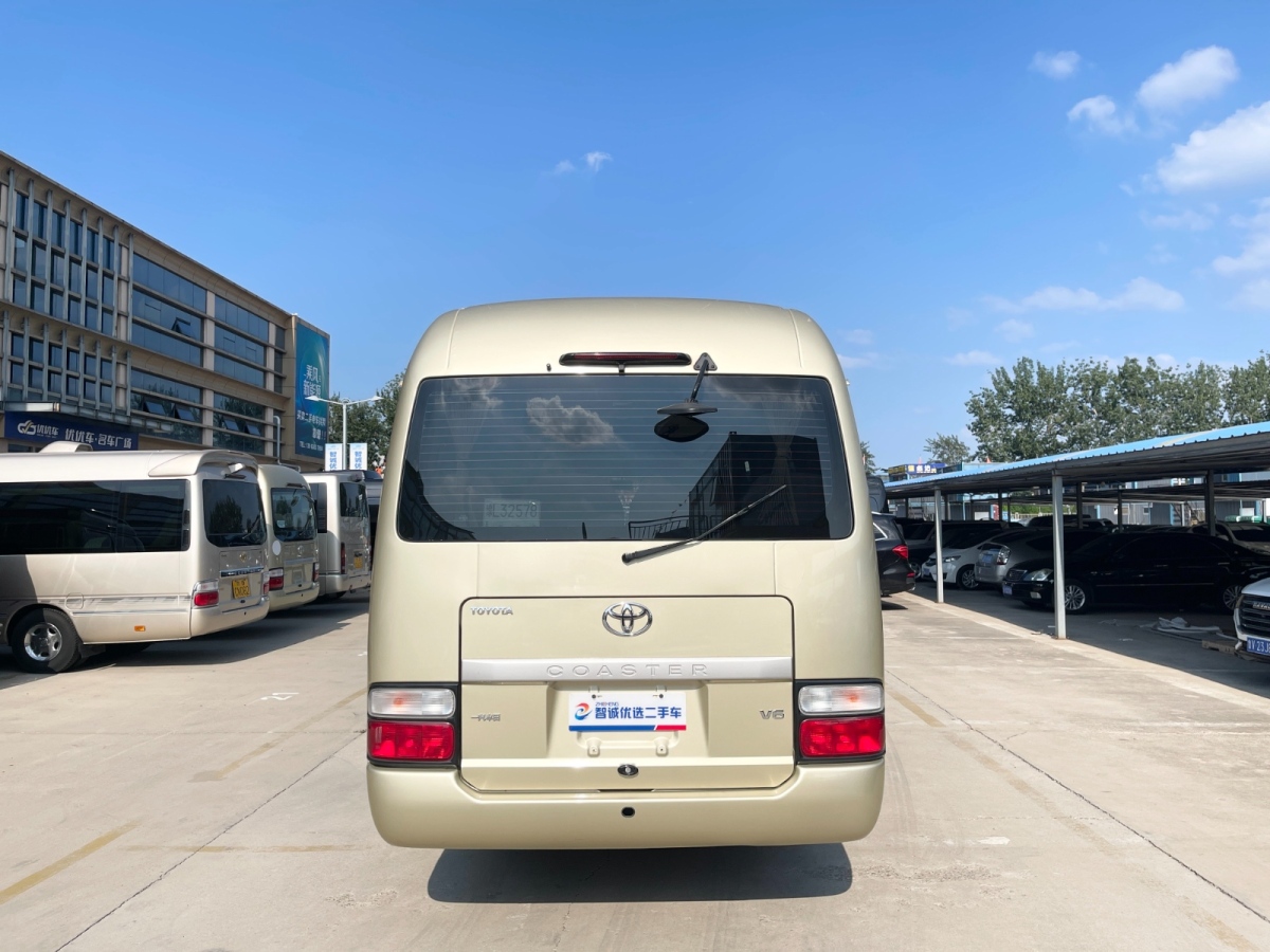Toyota Coaster 2018 #4 Toyota Coaster 2018 imagen de coche #4