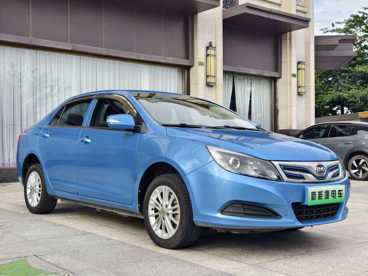 BYD e5 2021 car image #4