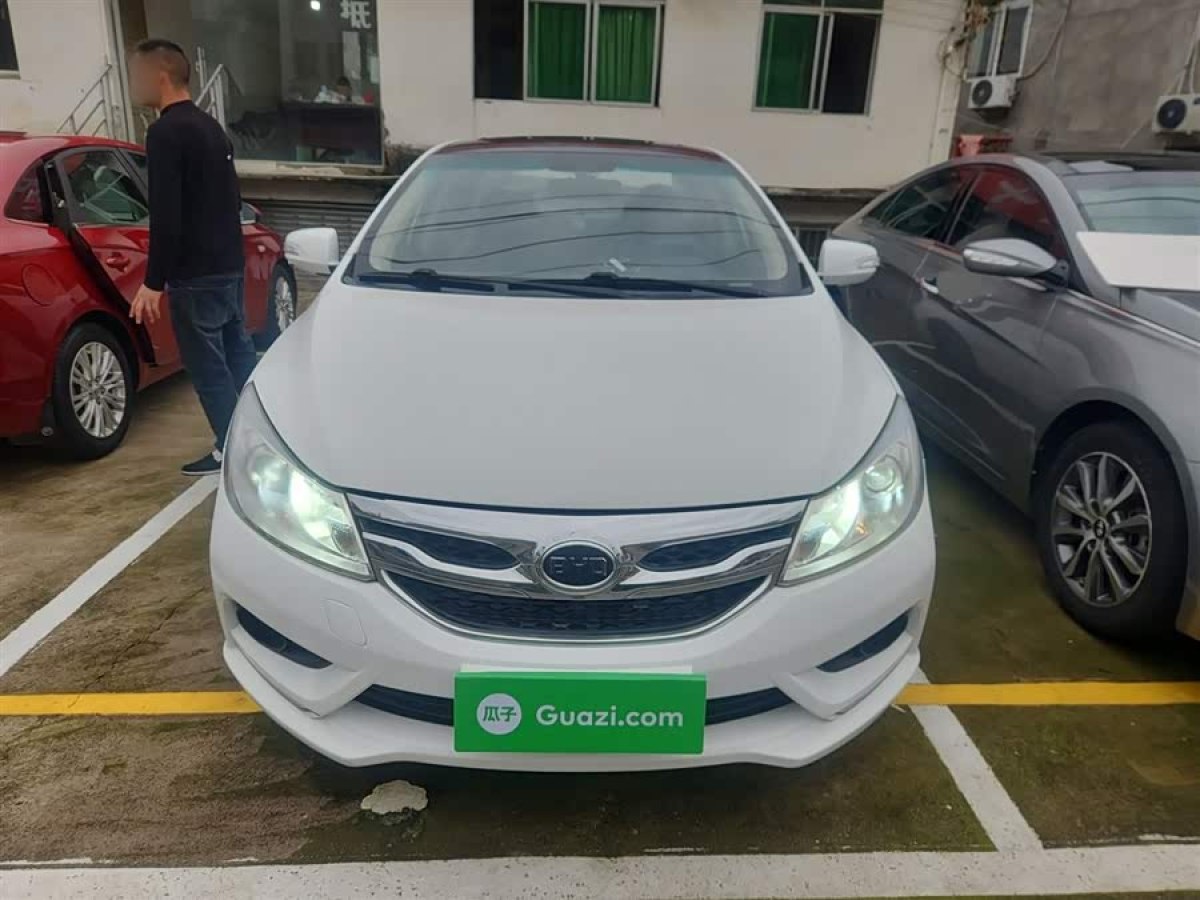 BYD SuRui 2015 #4 BYD SuRui 2015 car image #4