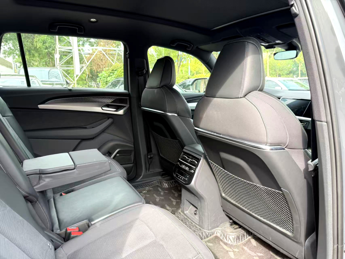 Audi Q6 2024 изображение автомобиля #4