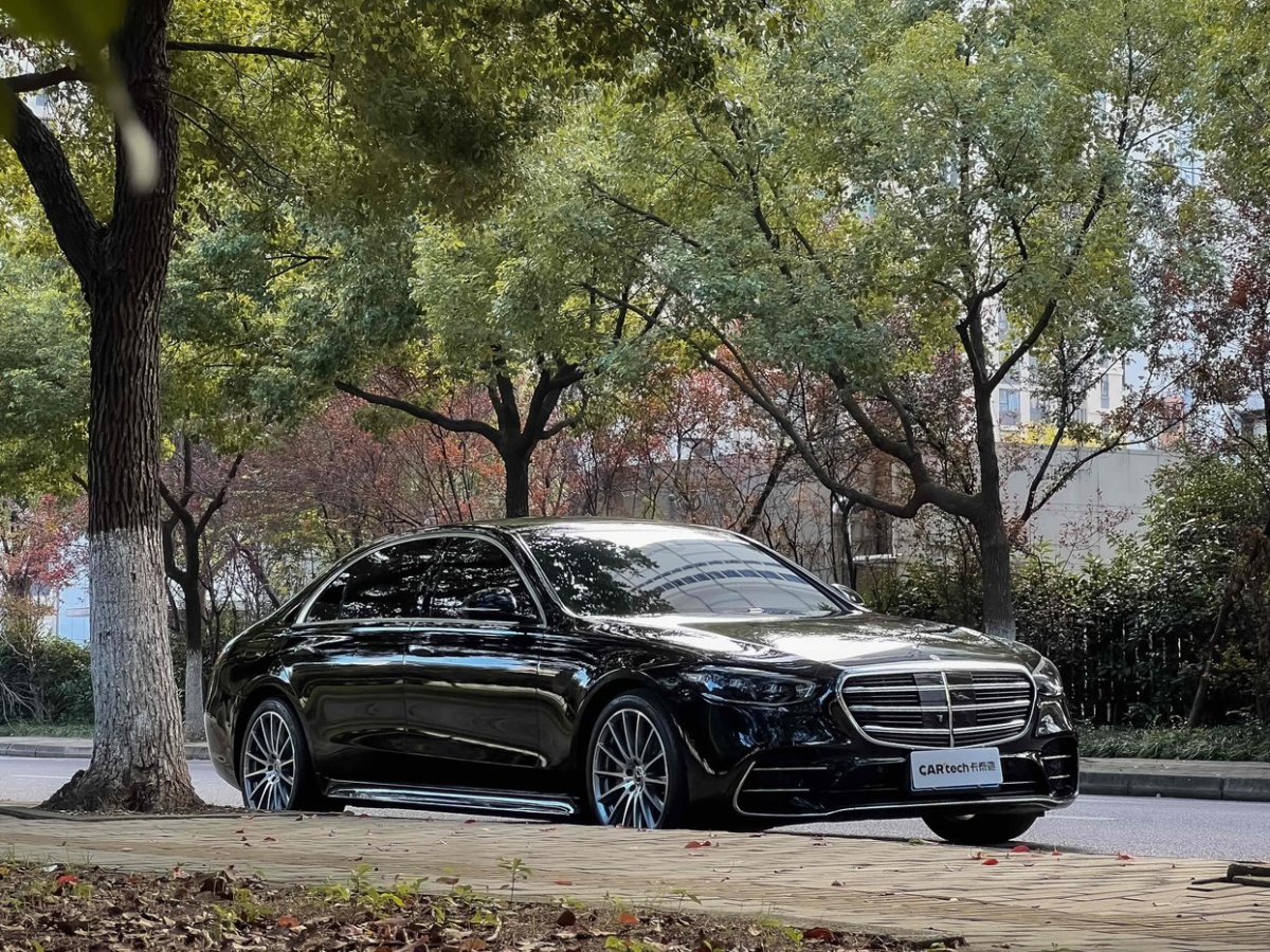 Mercedes-Benz GL AMG 2023 immagine di auto #4