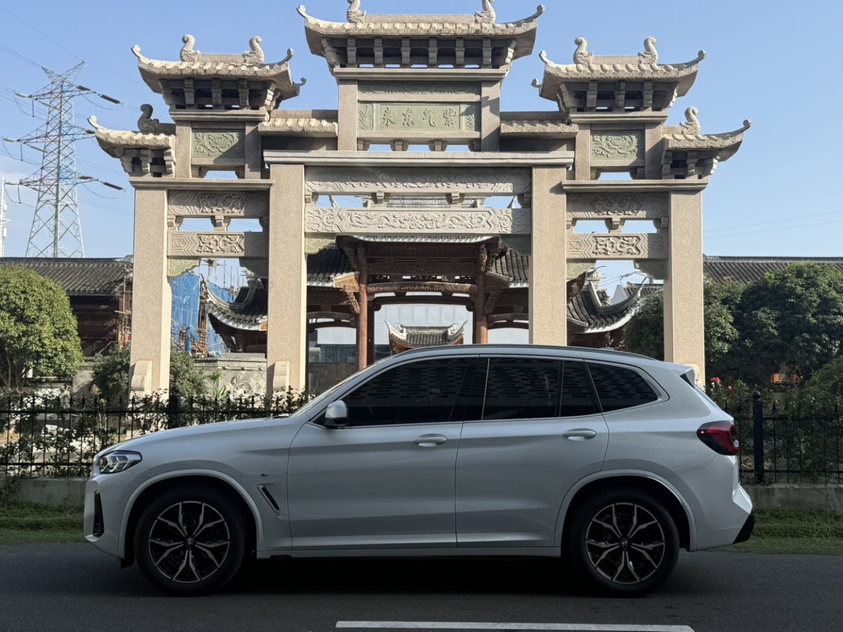 BMW X3 M 2022 صورة سيارة #4