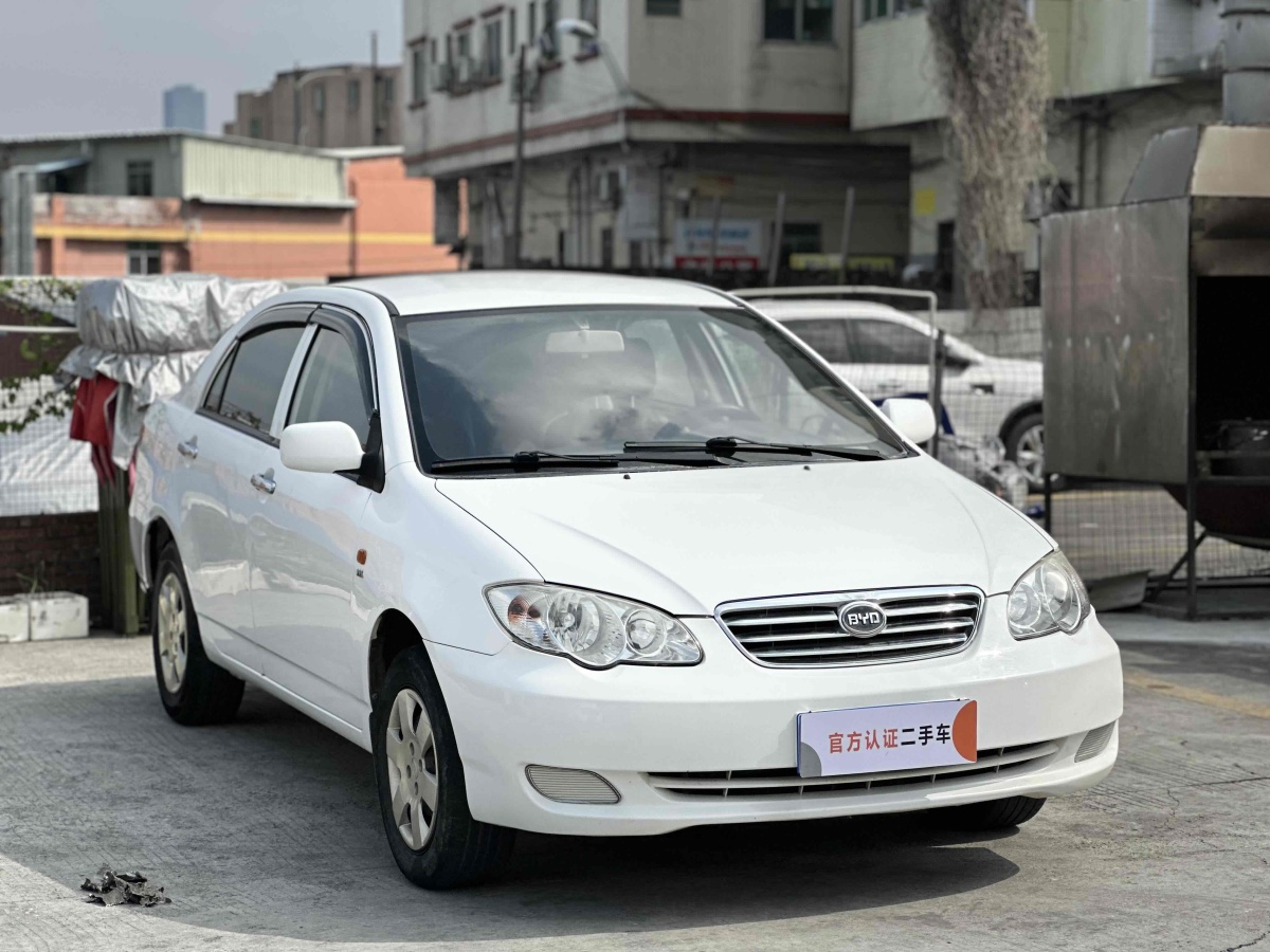 BYD F3 2016 car image #4