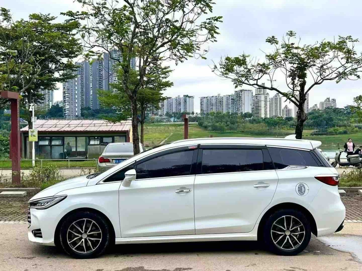 BYD Song MAX 2017 #4 BYD Song MAX 2017 صورة سيارة #4