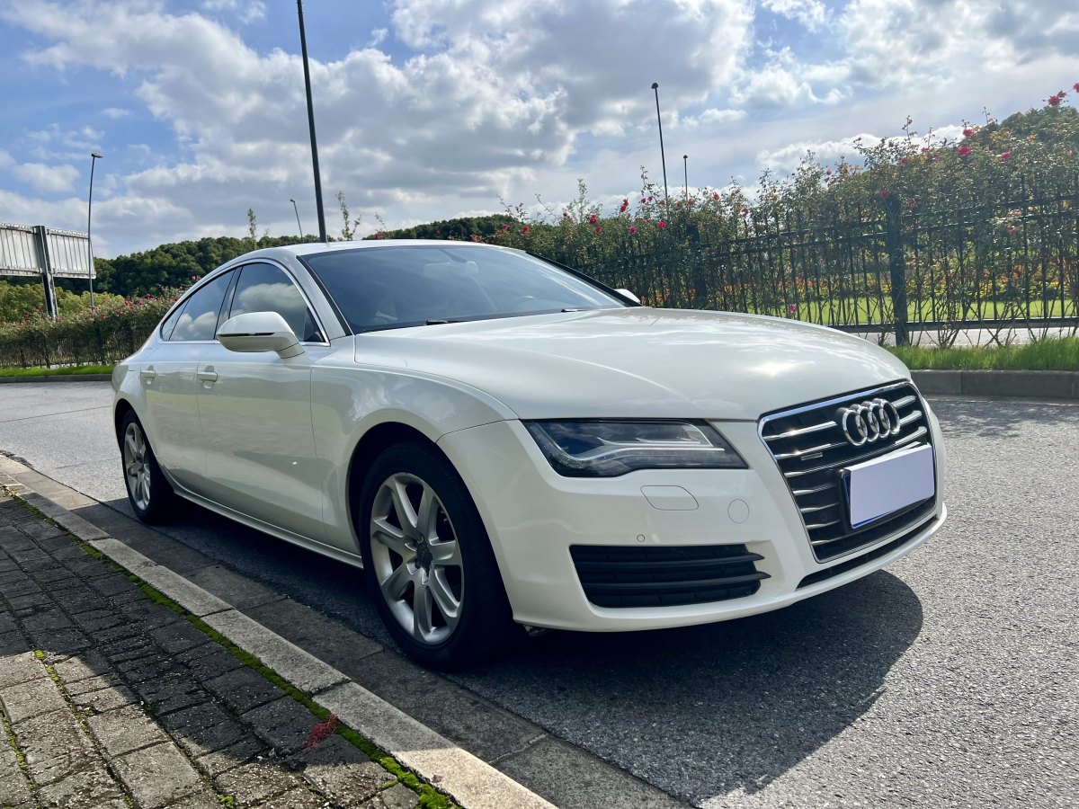 Audi A7 2013 car image #4