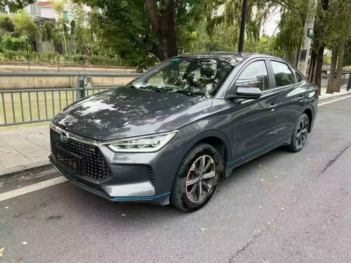 BYD e3 2019 #4 BYD e3 2019 car image #4