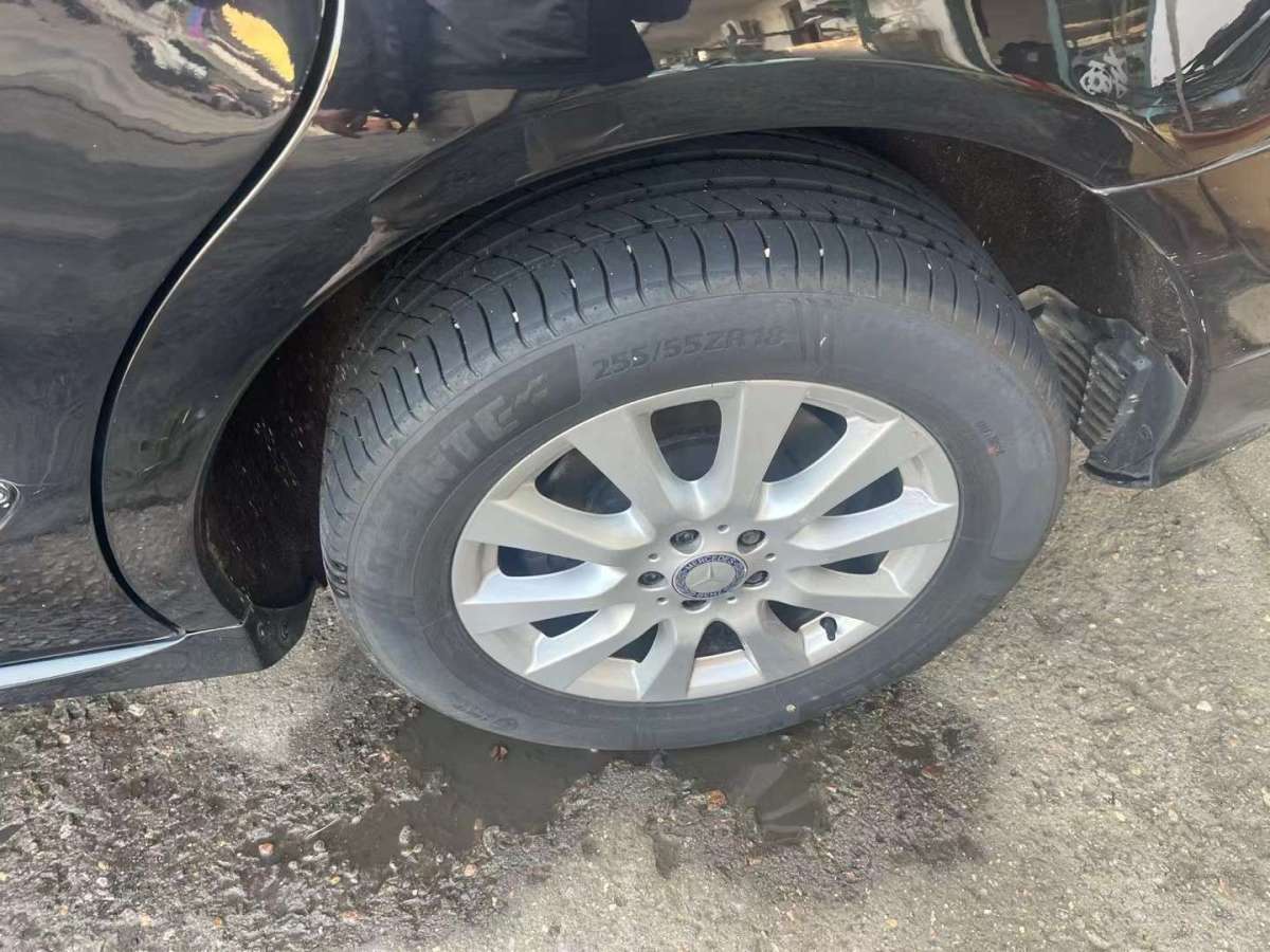 Mercedes-Benz R Class 2017 car image #4