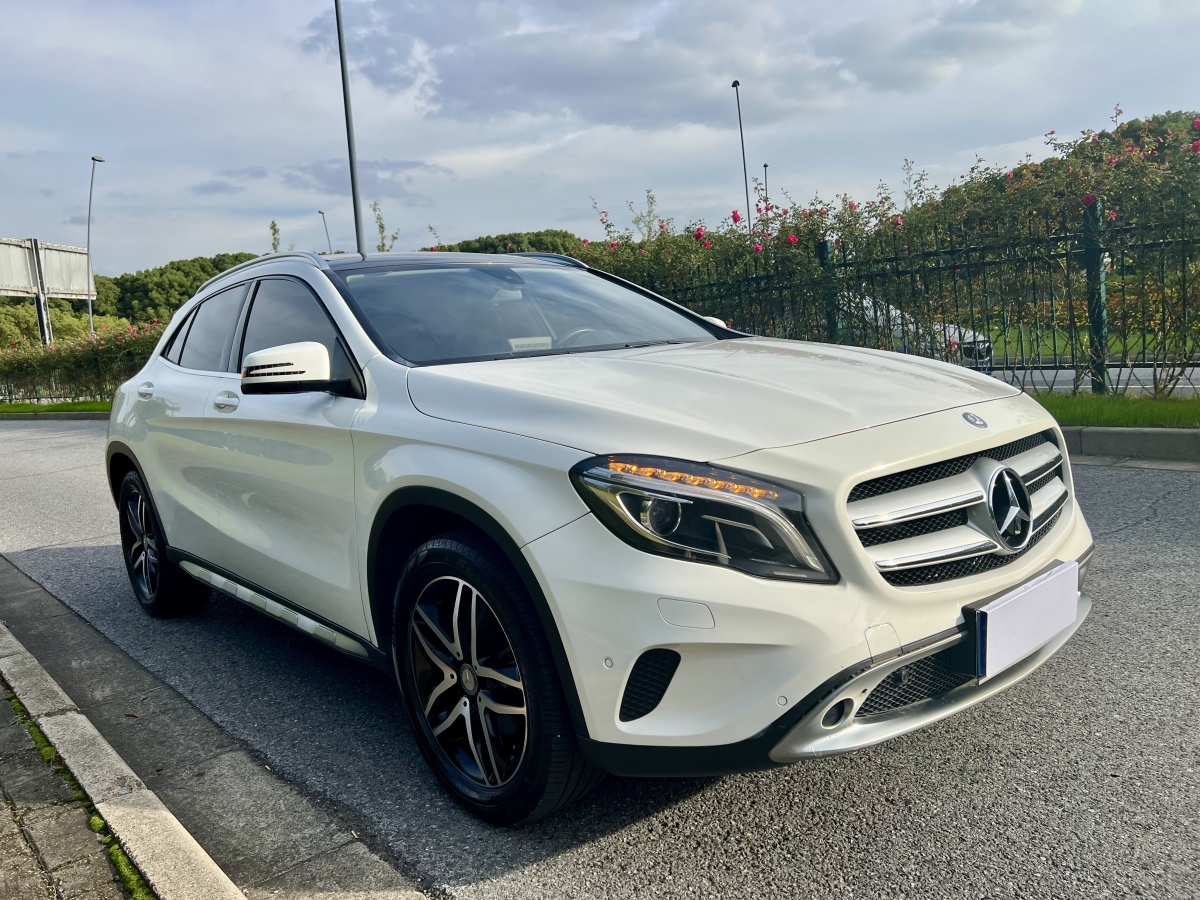 Mercedes-Benz GLA Class (Imported) 2017 immagine di auto #4