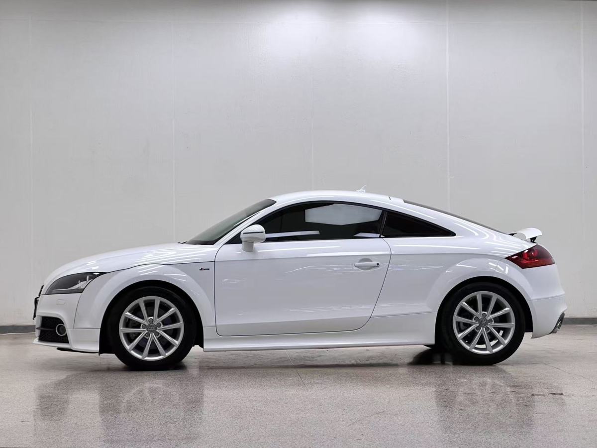 Audi TT 2014 car image #4