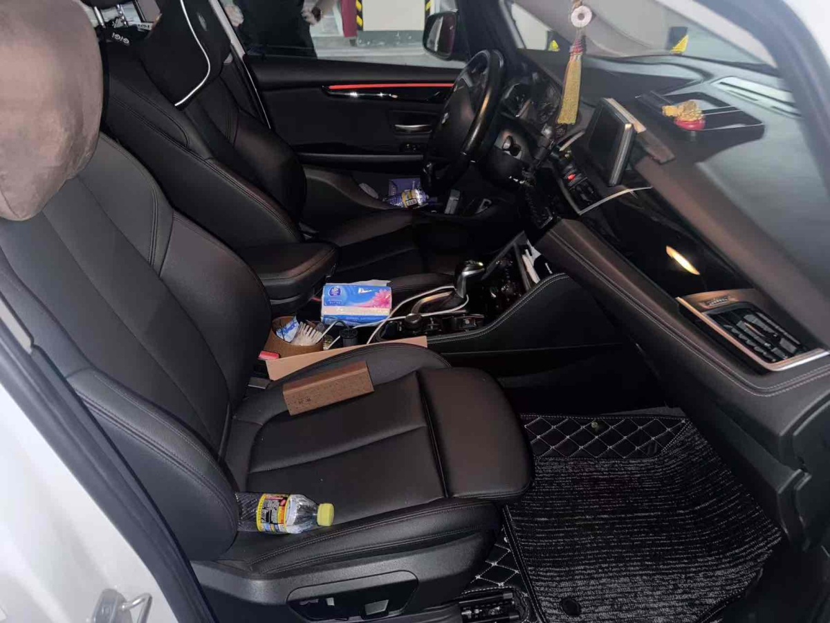BMW 2 Series 2018 immagine di auto #4
