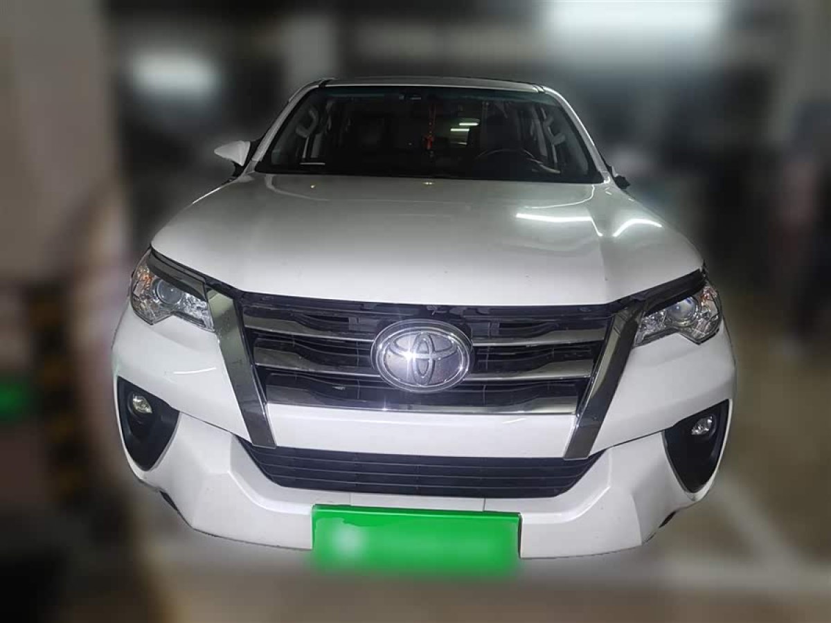 Toyota Fortuner 2018 #4 Toyota Fortuner 2018 immagine di auto #4