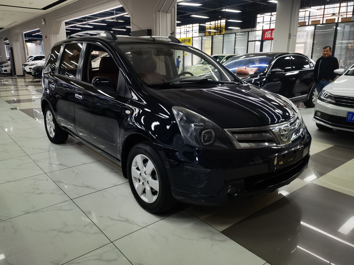 日产 骊威 2013 汽车图片 #4