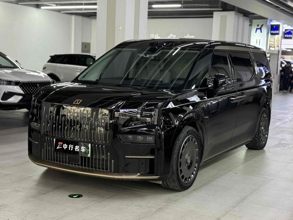 Hyundai Coupe 2025 imagen de coche #4