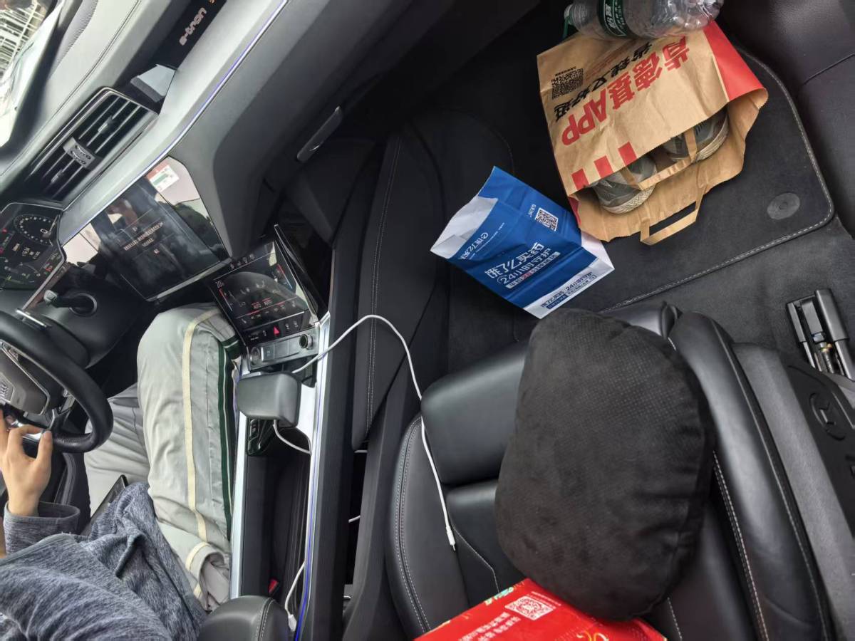 Audi e-tron (Imported) 2021 car image #4