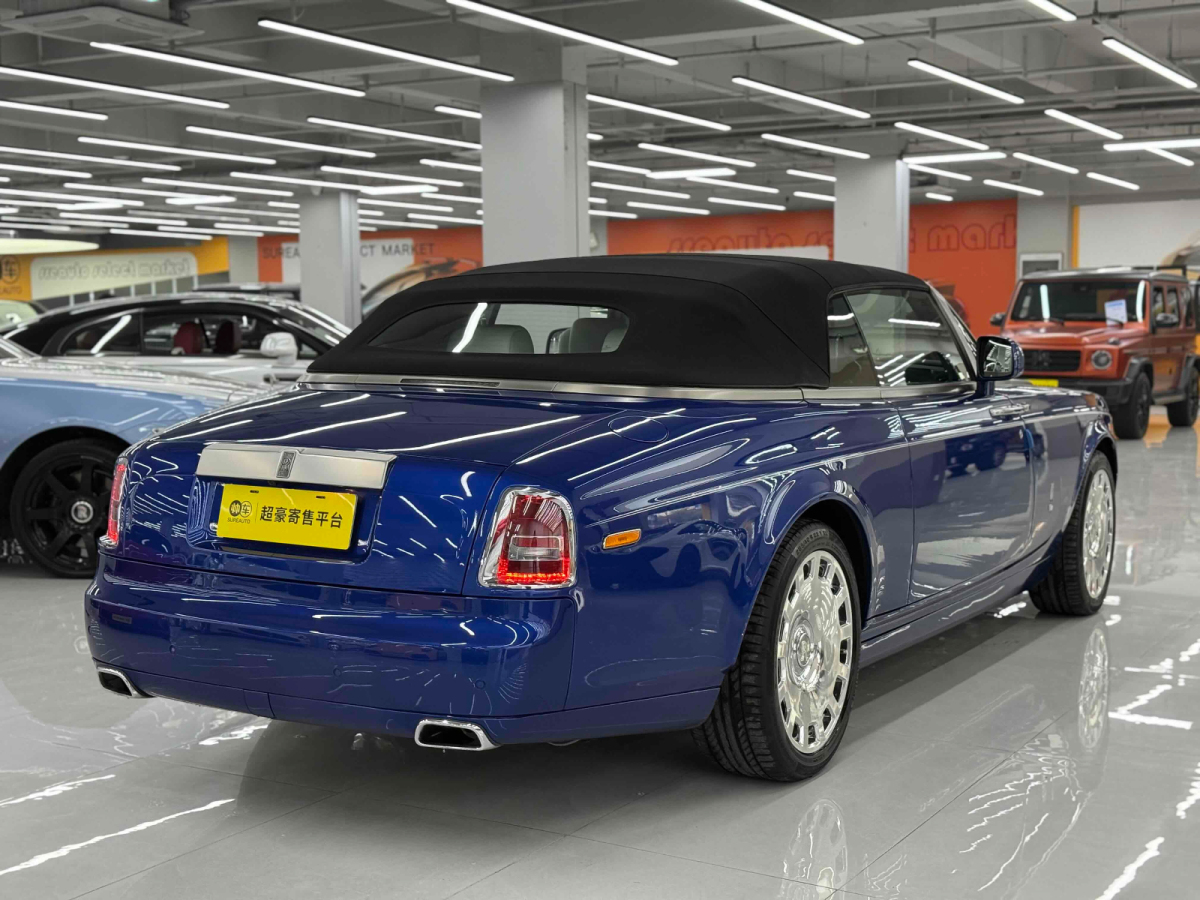 Rolls-Royce Phantom 2012 car image #4