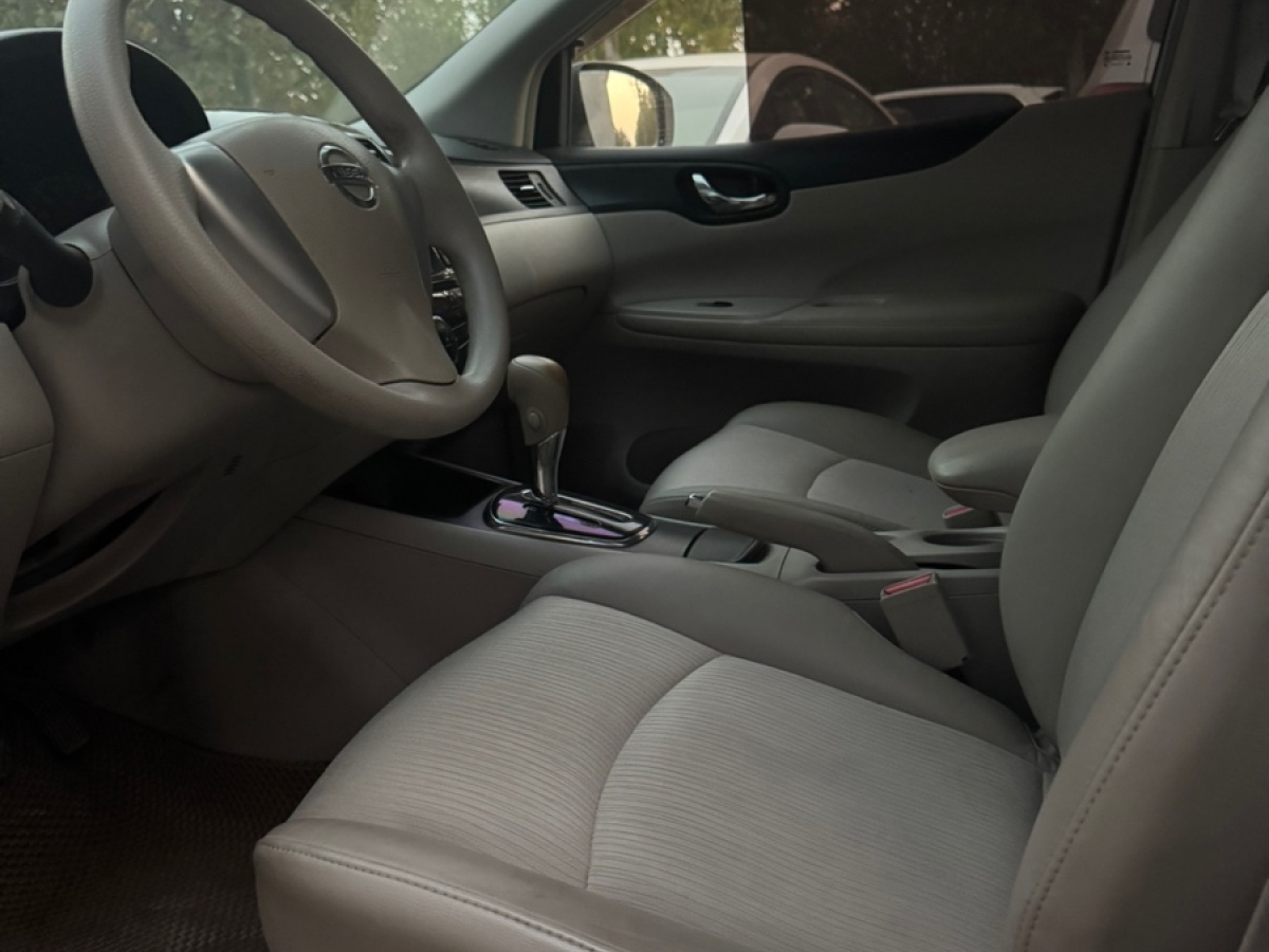 日产 骐达TIIDA 2012 汽车图片 #4