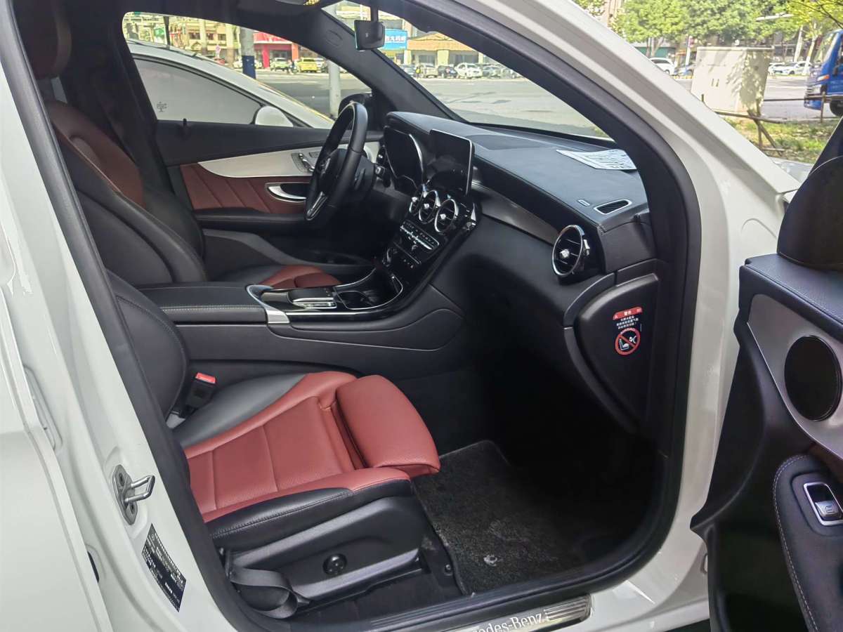 Mercedes-Benz GLC Coupe 2022 car image #4