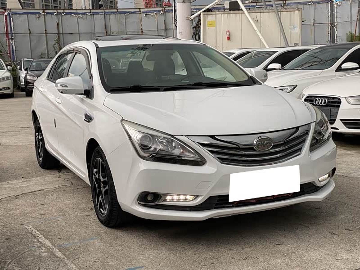 BYD G5 2016 #4 BYD G5 2016 car image #4