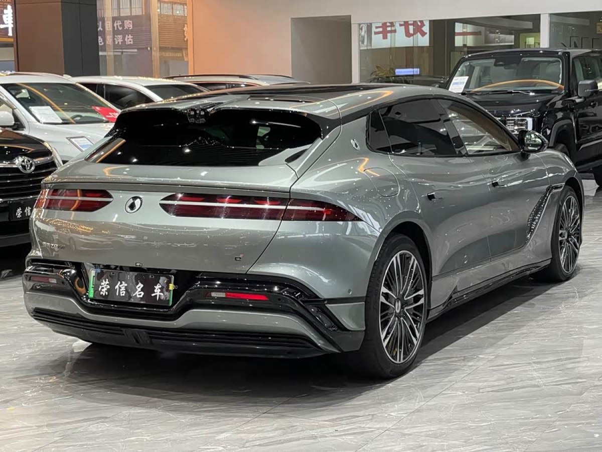 Denza Z9GT 2024 #4 Denza Z9GT 2024 car image #4