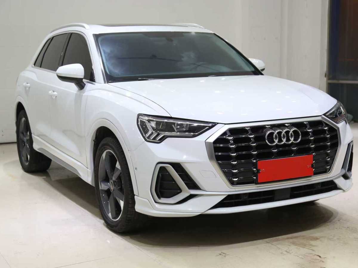 Audi Q3 (Imported) 2022 صورة سيارة #4