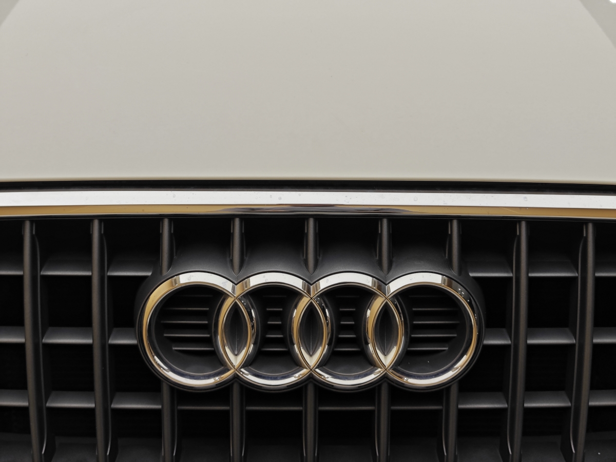 Audi Q3 (Imported) 2015 car image #4