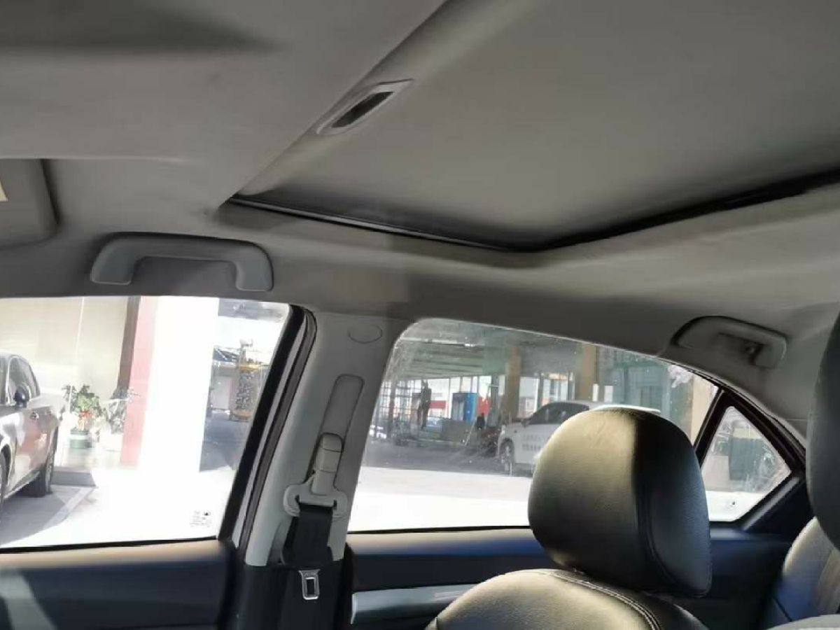 Great Wall C30 2016 car image #4