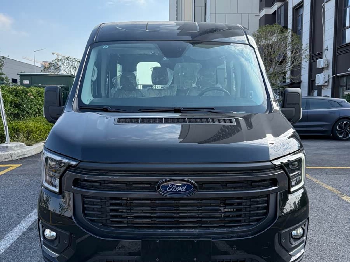 Ford Transit T8 2025 #4 Ford Transit T8 2025 car image #4