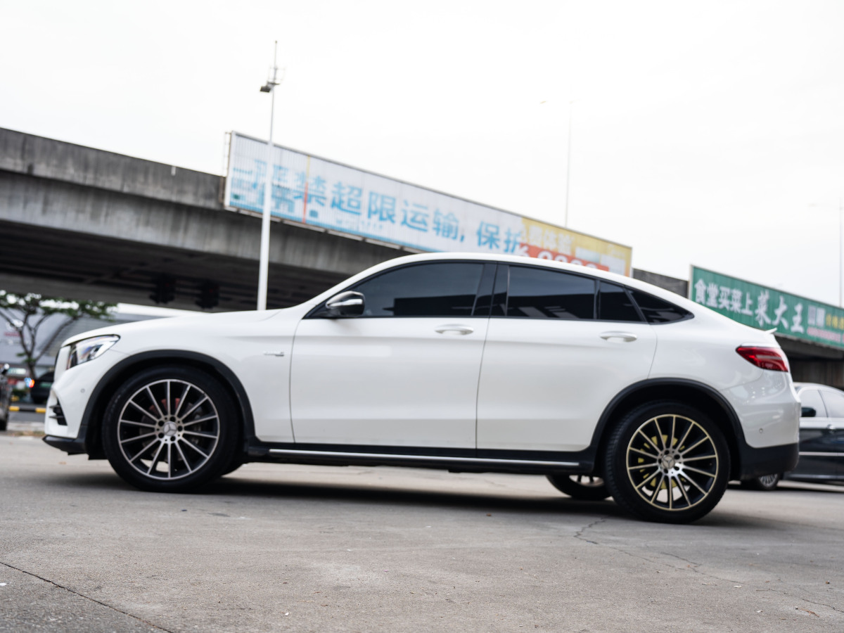 Mercedes-Benz GLC Coupe AMG 2018 imagem de carro #4