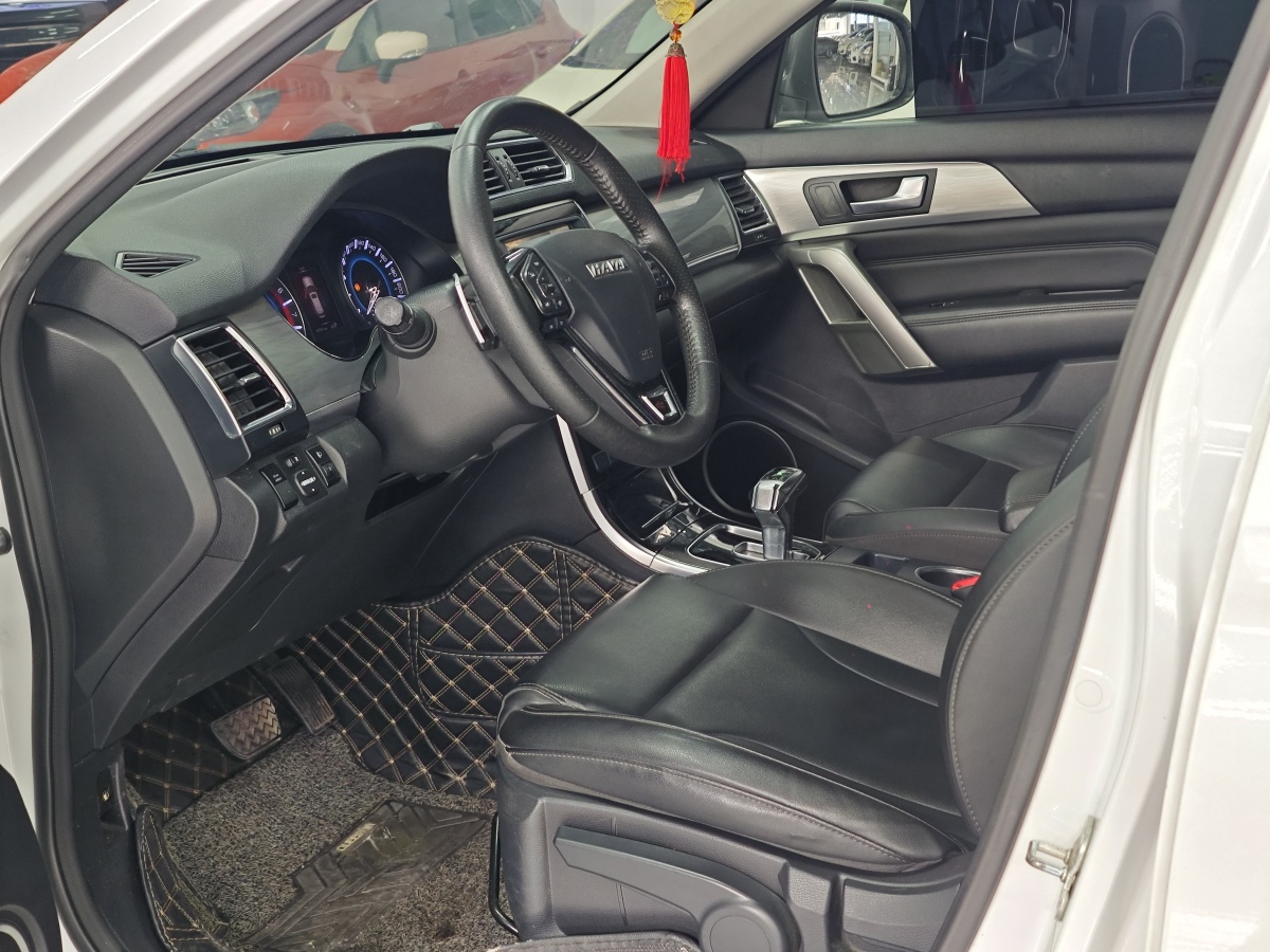 Haval H2 2017 #4 Haval H2 2017 car image #4