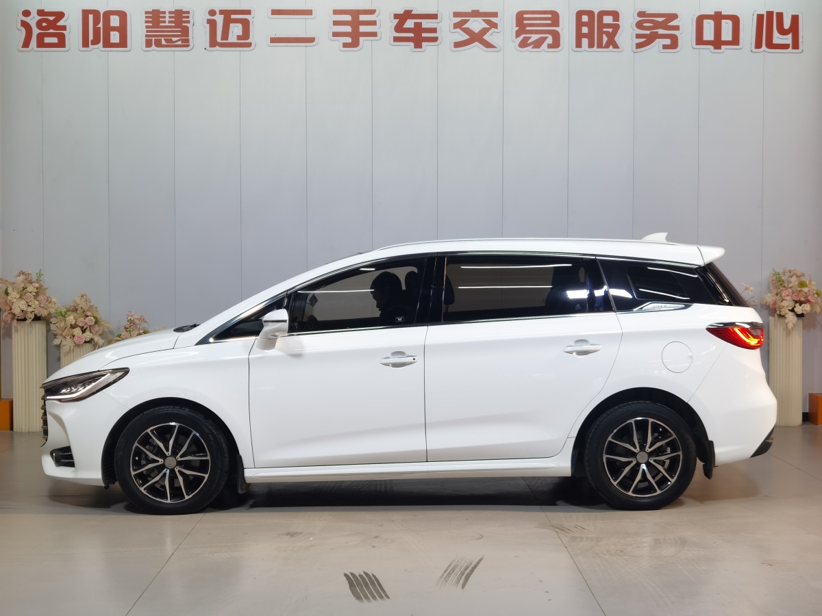 BYD Song MAX 2018 #4 BYD Song MAX 2018 car image #4