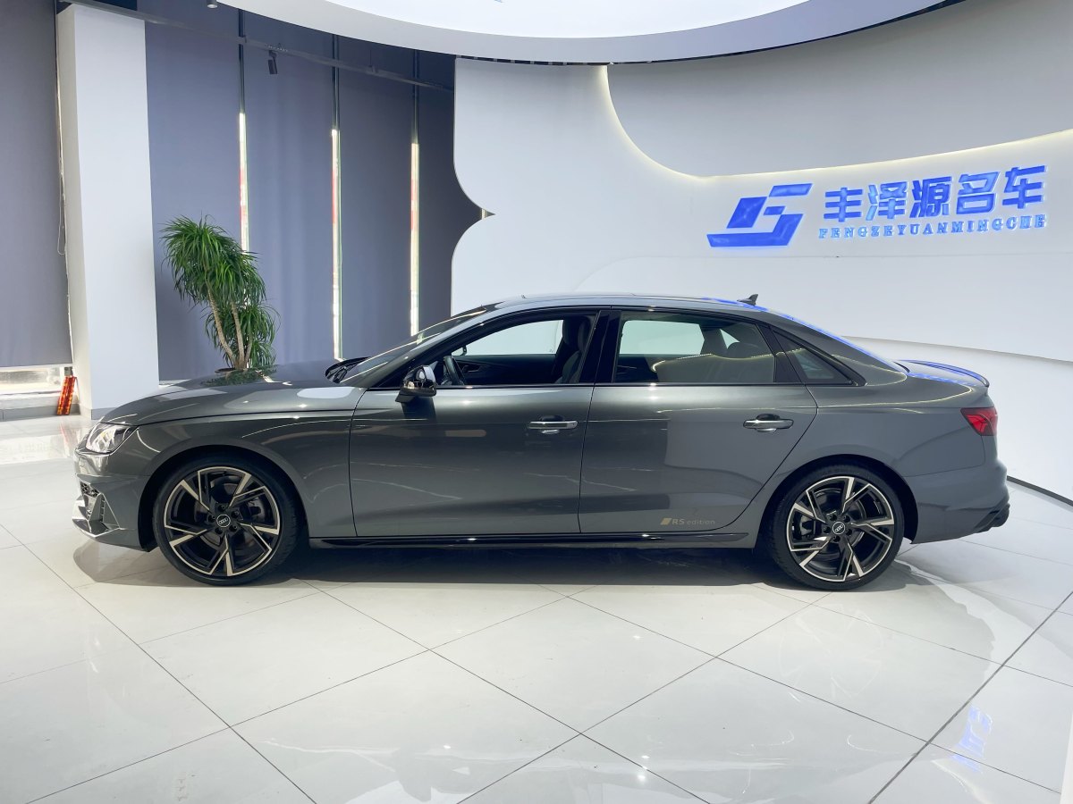 Audi RS 3 2024 car image #4