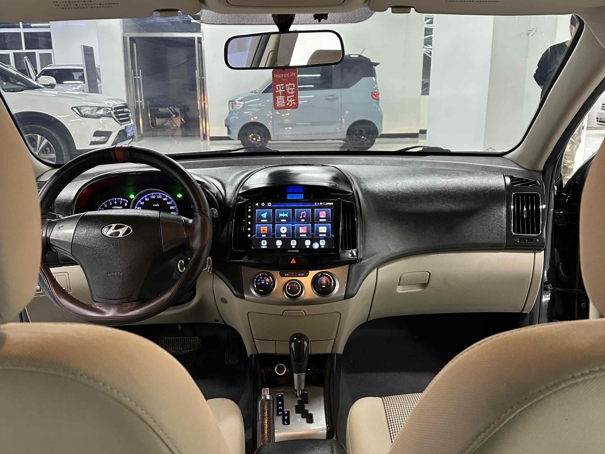 Hyundai Elantra HD 2012 #4 Hyundai Elantra HD 2012 car image #4