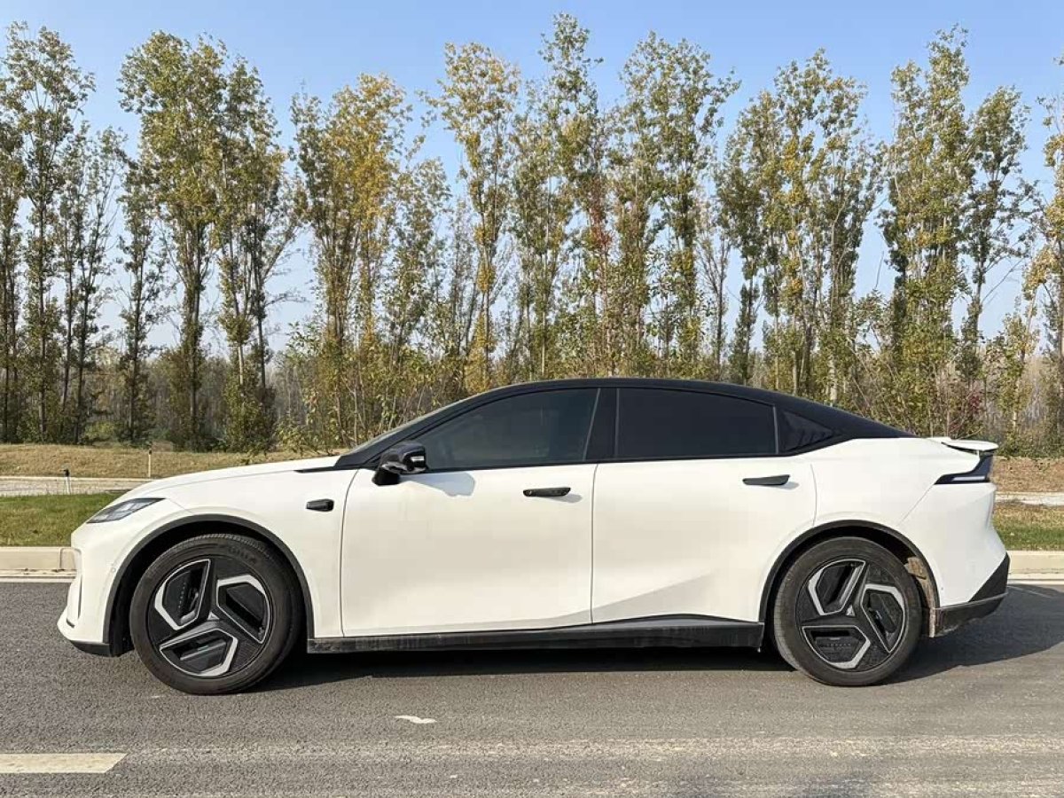 Deepal L07 2025 car image #4