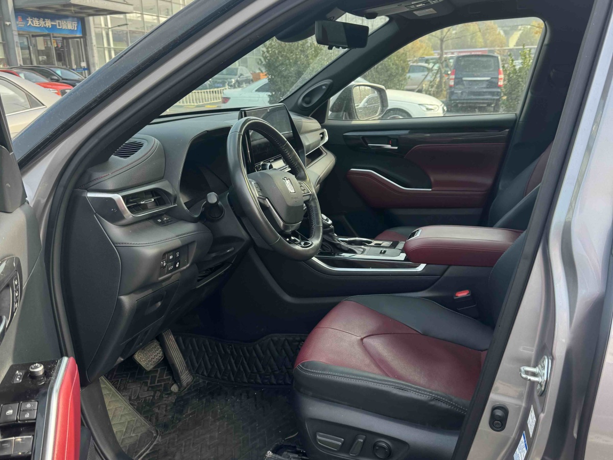 Toyota Crown Kluger 2022 #4 Toyota Crown Kluger 2022 immagine di auto #4