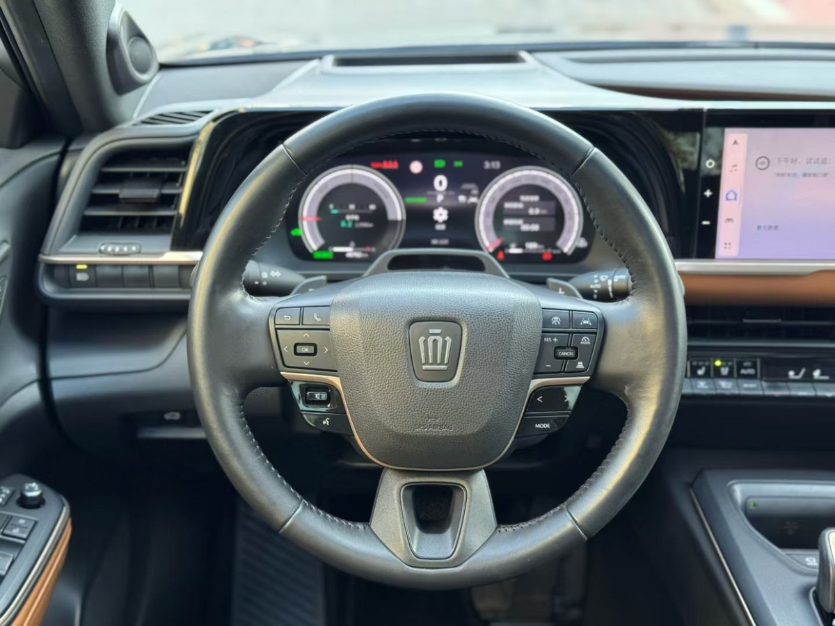 Toyota CrownSportCross 2023 image de voiture #4