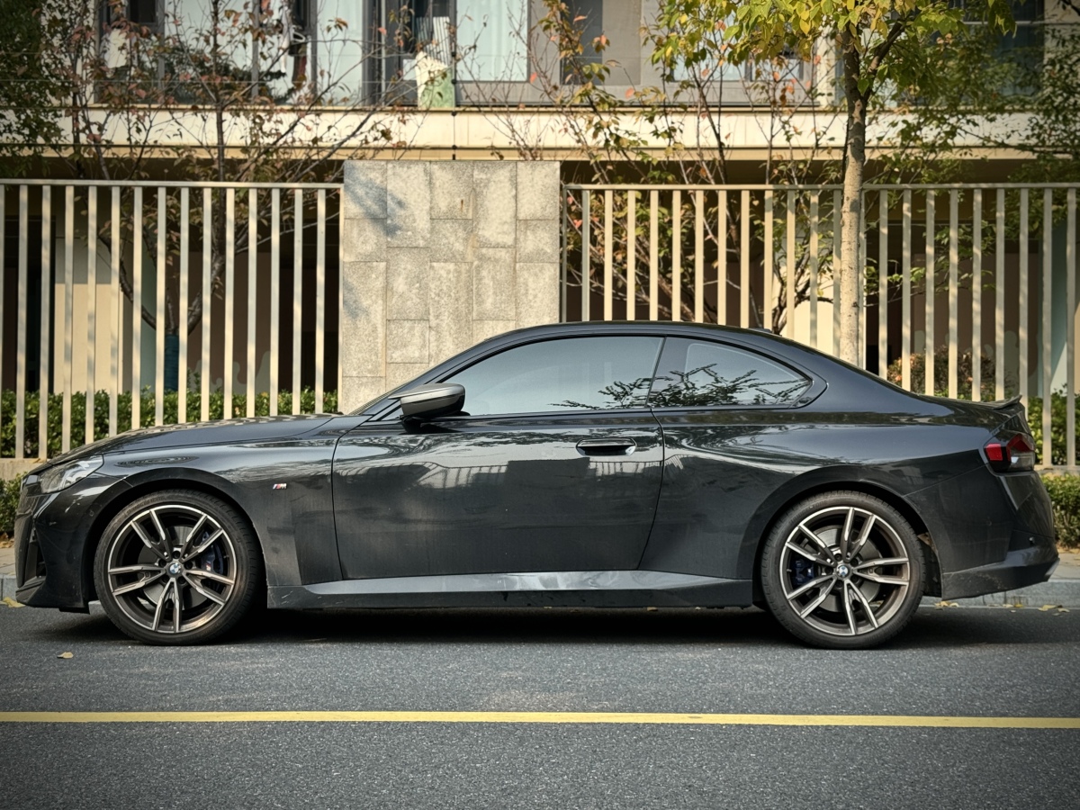 BMW M240i 2023 #4 BMW M240i 2023 car image #4