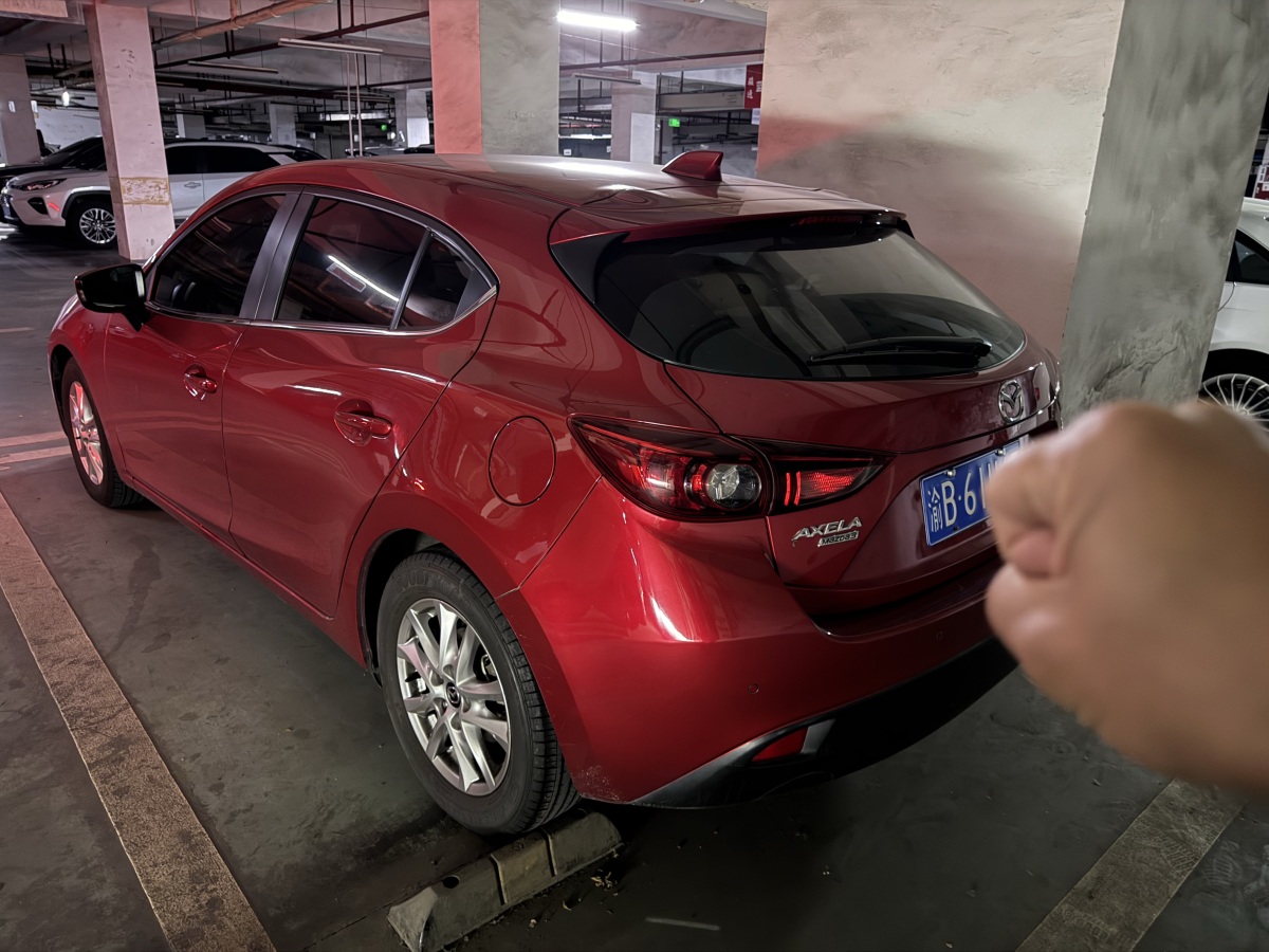 Mazda 3 2013 image de voiture #4