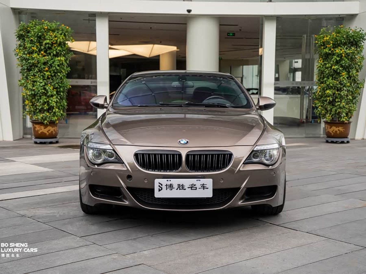BMW M6 2010 #4 BMW M6 2010 car image #4
