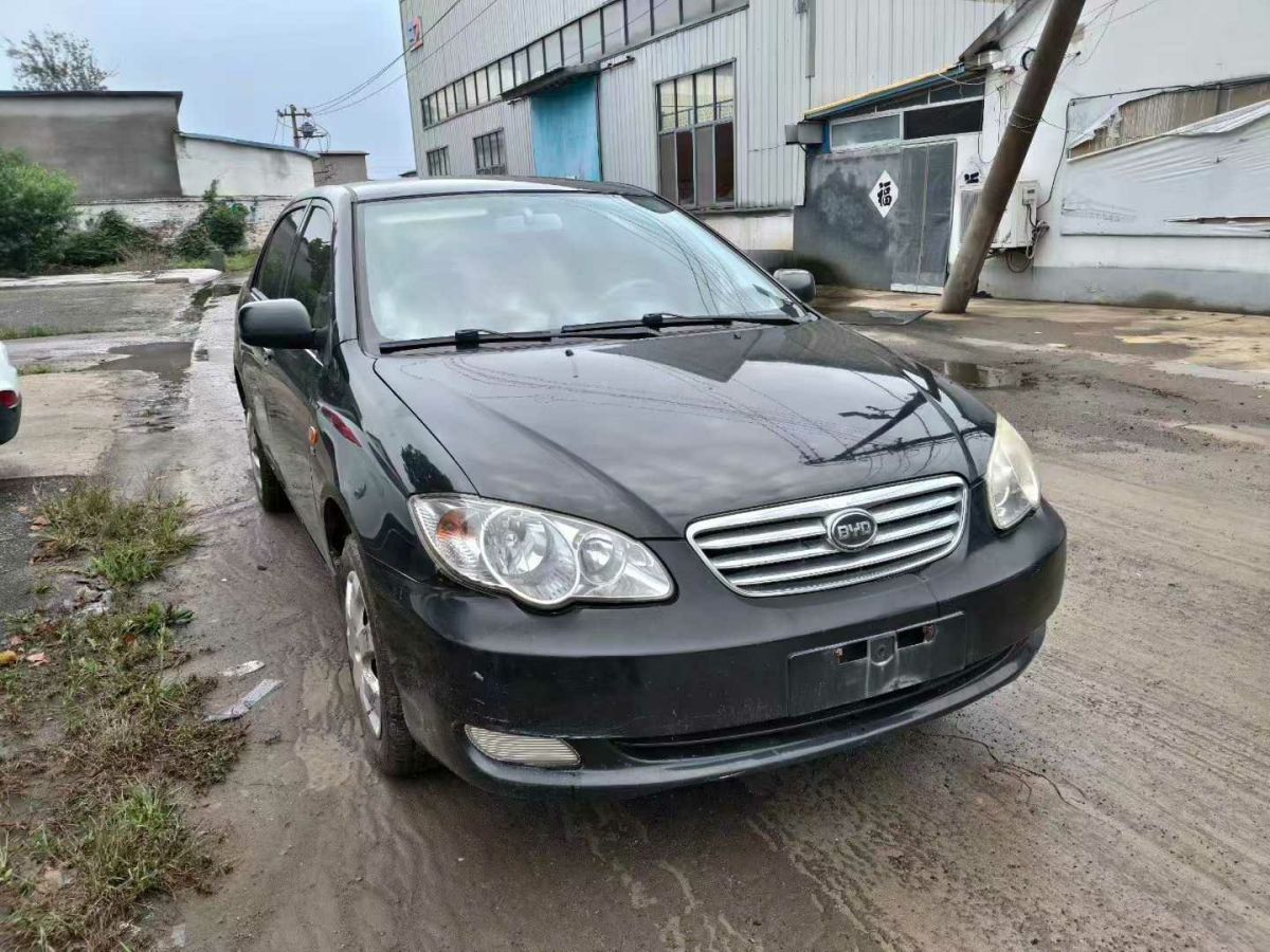 BYD F3 2013 #4 BYD F3 2013 car image #4