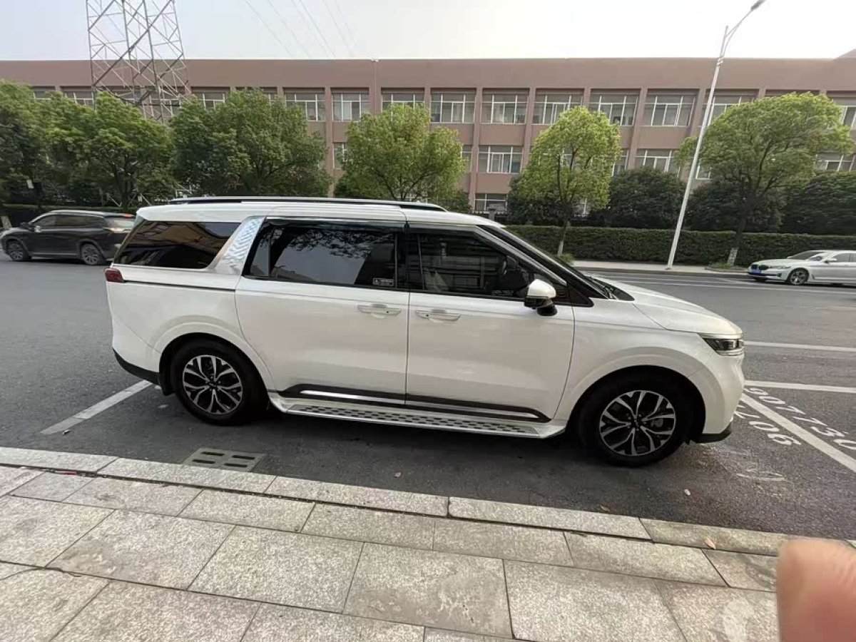 Kia Carnival 2022 immagine di auto #4