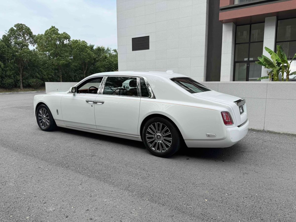 劳斯莱斯 幻影 2022 汽车图片 #4