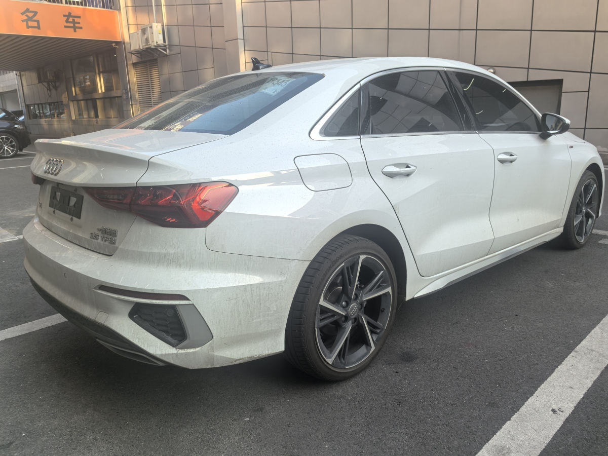 Audi A3 2021 car image #4