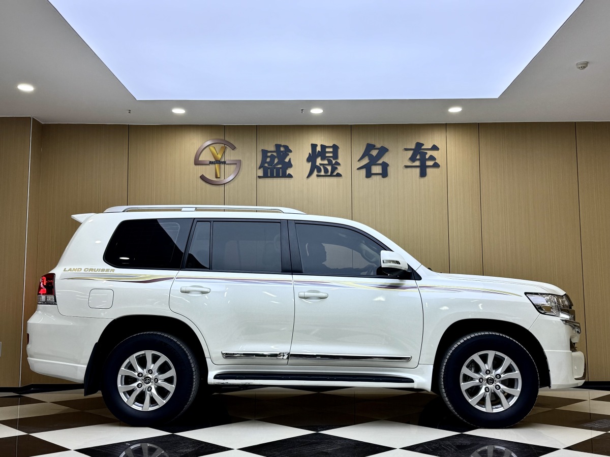 丰田 兰德酷路泽 2020 汽车图片 #4