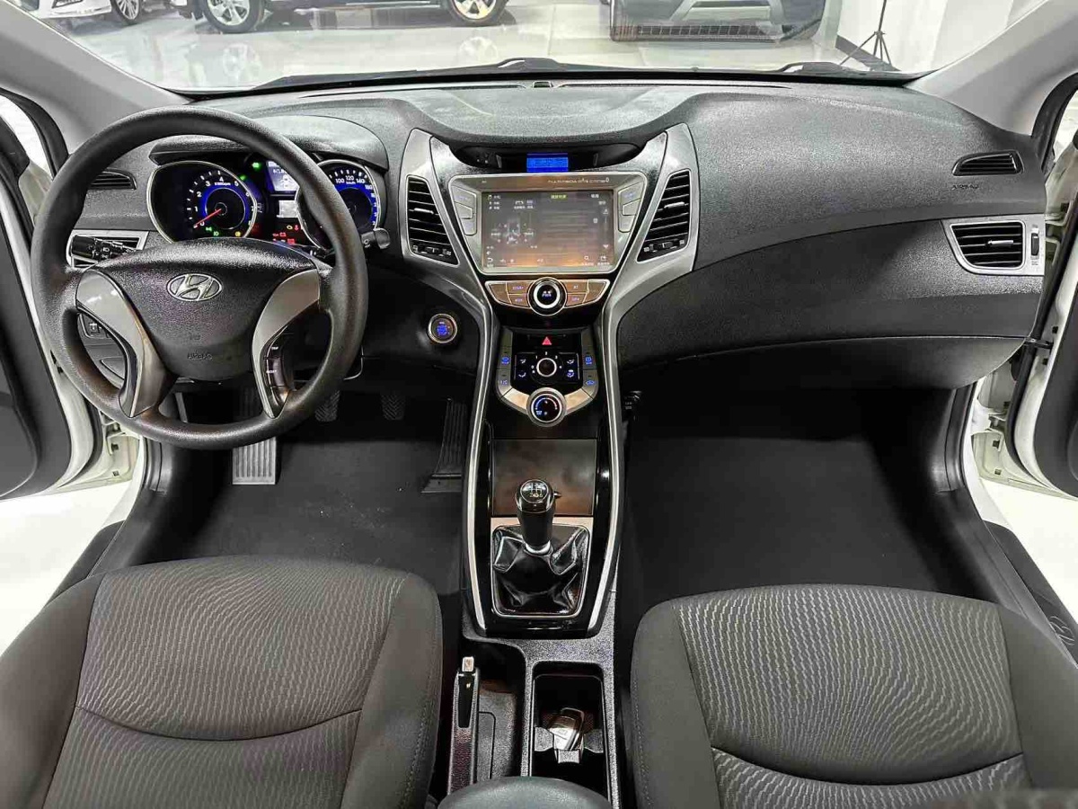 Hyundai Elantra MD 2015 #4 Hyundai Elantra MD 2015 car image #4