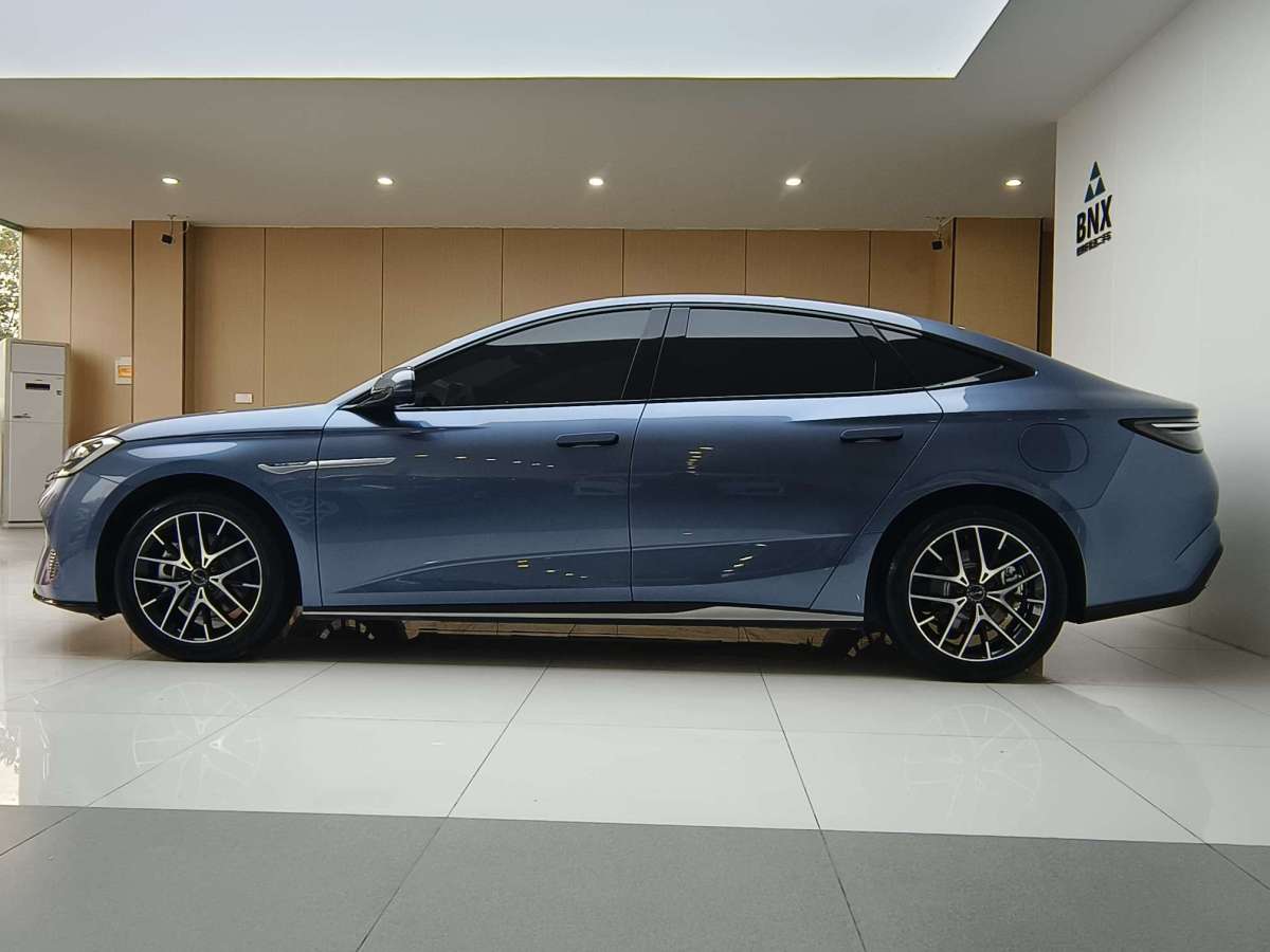 BYD Seal 07 DM-i 2025 car image #4