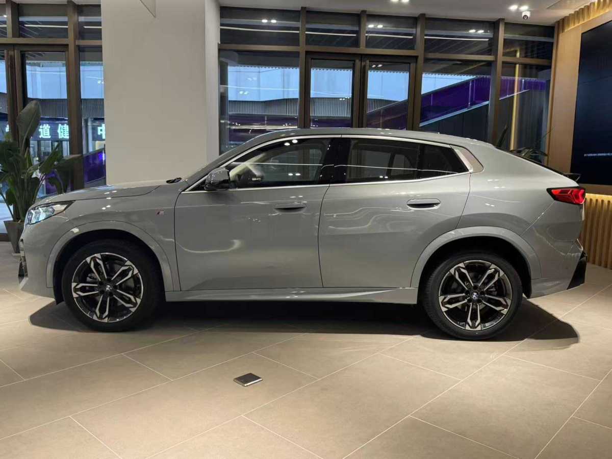 BMW X2 2024 car image #4